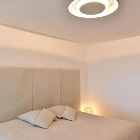3-bedroom With Ocean View And Parking * Funchal (Madeira)