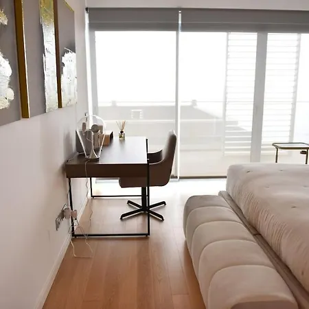3-bedroom With Ocean View And Parking