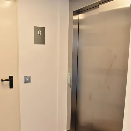 3-bedroom With Ocean View And Parking Apartment Funchal (Madeira)